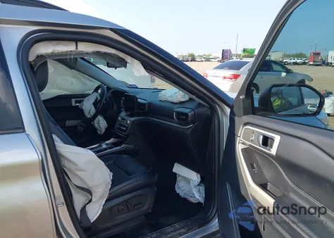 2021 Ford Explorer Xlt z USA, uszkodzony, nr VIN 1FMSK7DH3MGA15077